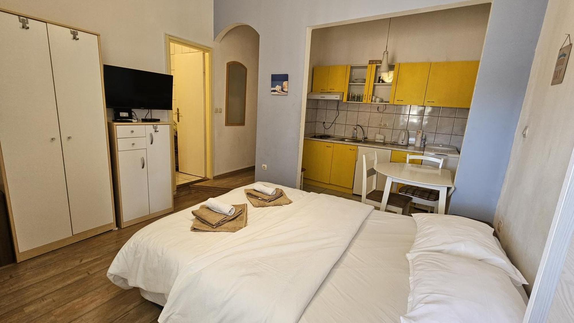 Studio Apartment Kiki For 2, Near Old Town & Beach, Free Wifi Zadar Zewnętrze zdjęcie