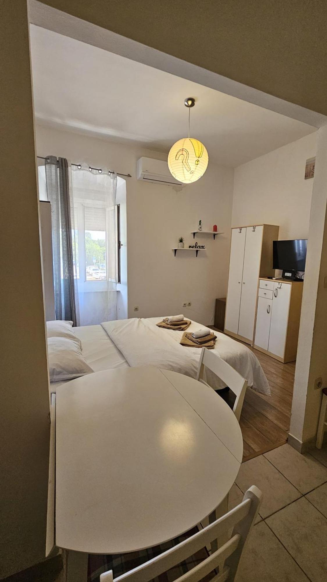 Studio Apartment Kiki For 2, Near Old Town & Beach, Free Wifi Zadar Zewnętrze zdjęcie