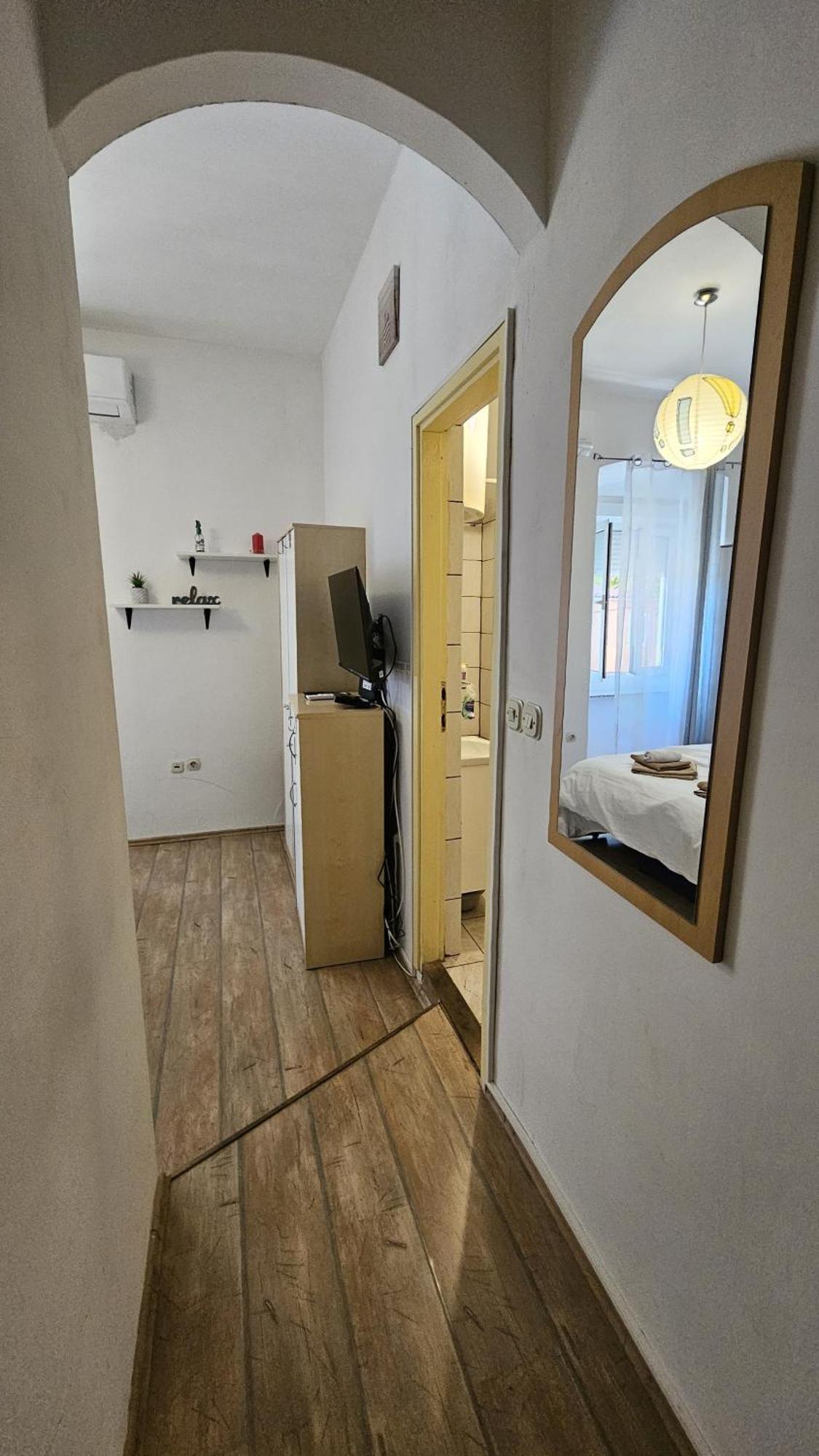 Studio Apartment Kiki For 2, Near Old Town & Beach, Free Wifi Zadar Zewnętrze zdjęcie